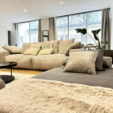 Daire Acogedor En El Centro De Paris. Paris